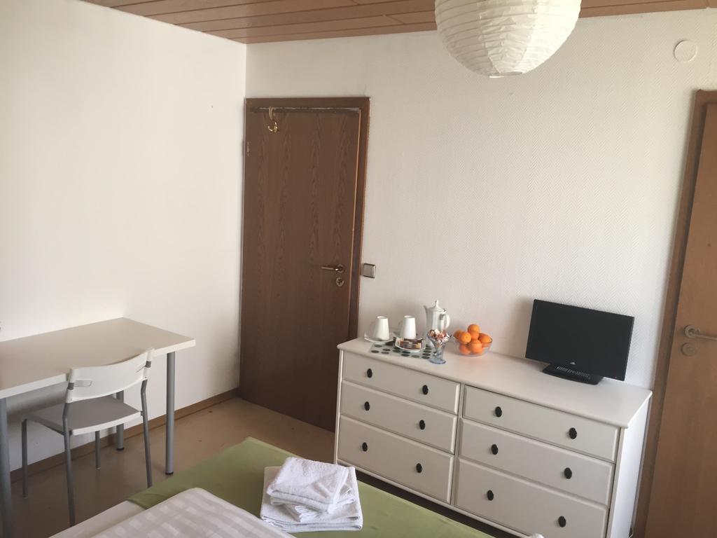 Motels21 Sersheim Номер фото