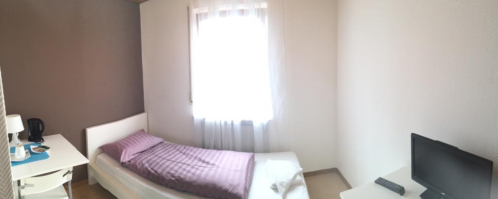 Motels21 Sersheim Номер фото